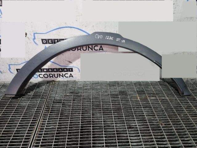 bontott LAND ROVER RANGE ROVER Bal hátsó Sárvédő Díszléc