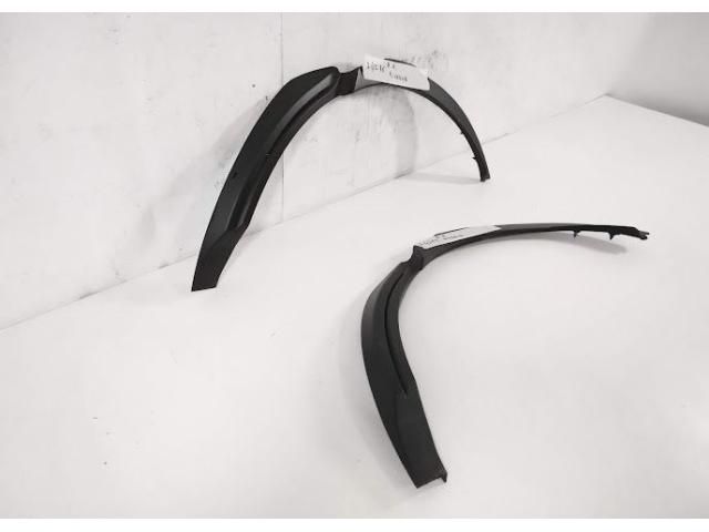 bontott LAND ROVER RANGE ROVER Bal hátsó Sárvédő Szélesítő