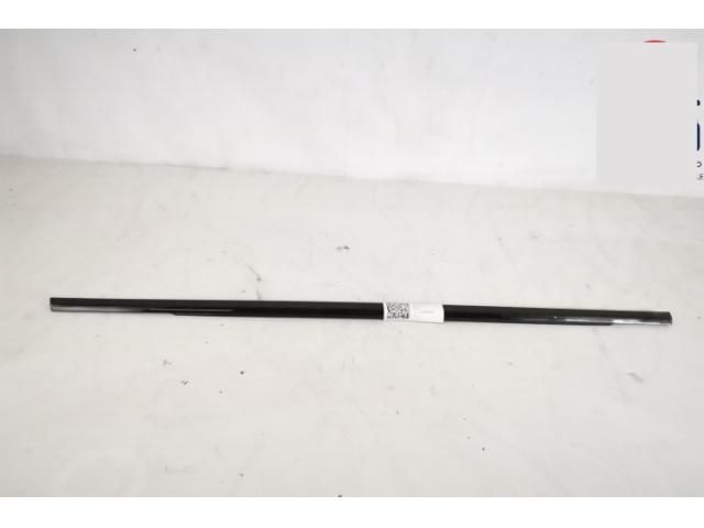 bontott LAND ROVER RANGE ROVER Bal hátsó Vízlehúzó Gumicsík