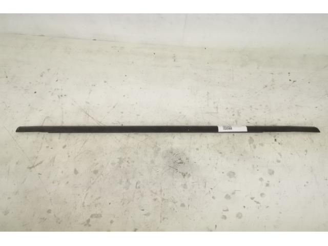 bontott LAND ROVER RANGE ROVER Bal hátsó Vízlehúzó Gumicsík