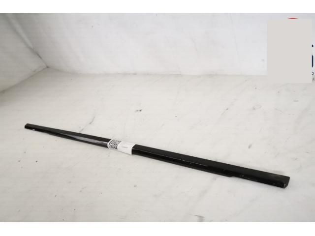 bontott LAND ROVER RANGE ROVER Bal hátsó Vízlehúzó Gumicsík