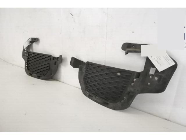 bontott LAND ROVER RANGE ROVER Bal Ködlámpa Rács