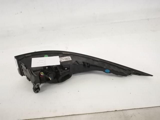 bontott LAND ROVER RANGE ROVER Bal Külső Hátsó Lámpa