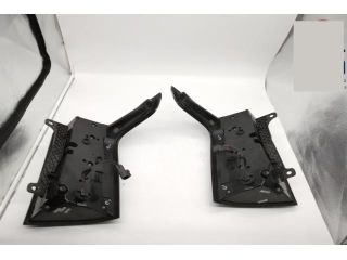 bontott LAND ROVER RANGE ROVER Bal Külső Hátsó Lámpa