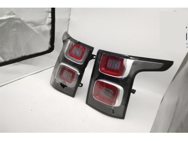 bontott LAND ROVER RANGE ROVER Bal Külső Hátsó Lámpa