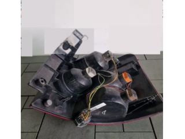 bontott LAND ROVER RANGE ROVER Bal Külső Hátsó Lámpa