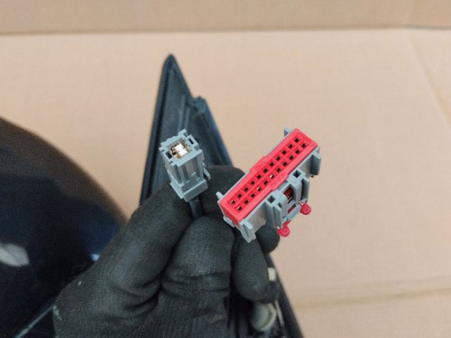 bontott LAND ROVER RANGE ROVER Bal Visszapillantó Tükör (Elektromos)