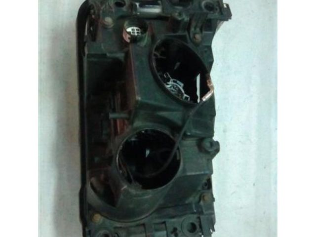 bontott LAND ROVER RANGE ROVER Bal Xenon Fényszóró