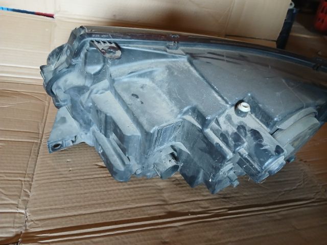 bontott LAND ROVER RANGE ROVER Bal Xenon Fényszóró