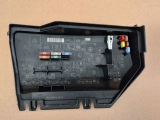 bontott LAND ROVER RANGE ROVER Biztosítéktábla Fedél