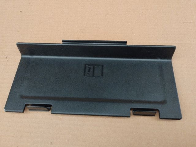 bontott LAND ROVER RANGE ROVER Biztosítéktábla Fedél