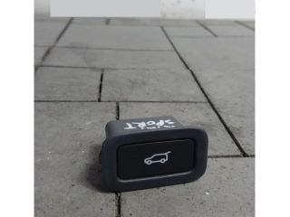 bontott LAND ROVER RANGE ROVER Csomagtér Nyitó Kar / Gomb