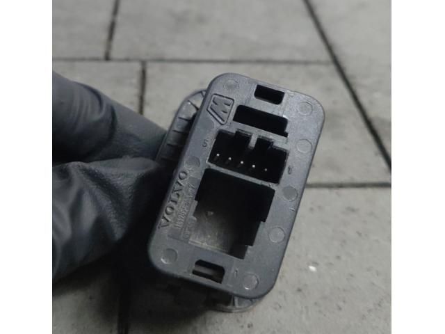 bontott LAND ROVER RANGE ROVER Csomagtér Nyitó Kar / Gomb