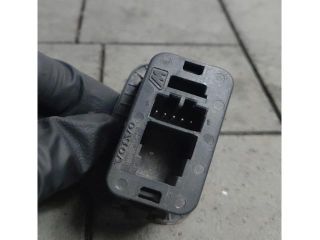 bontott LAND ROVER RANGE ROVER Csomagtér Nyitó Kar / Gomb