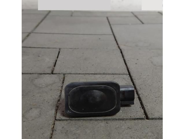 bontott LAND ROVER RANGE ROVER Csomagtér Nyitó Kar / Gomb