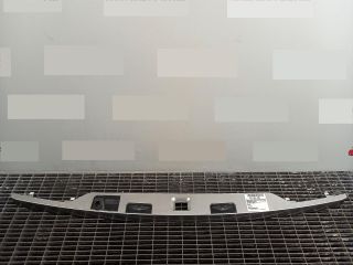 bontott LAND ROVER RANGE ROVER Csomagtérajtó Díszléc