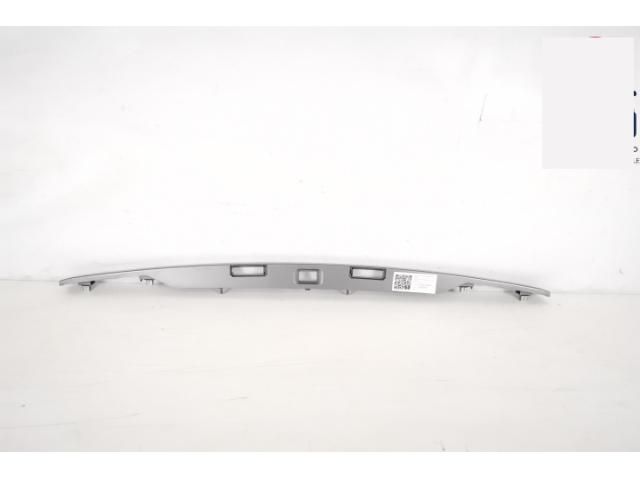 bontott LAND ROVER RANGE ROVER Csomagtérajtó Díszléc