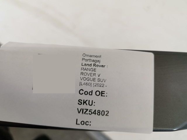 bontott LAND ROVER RANGE ROVER Csomagtérajtó Díszléc
