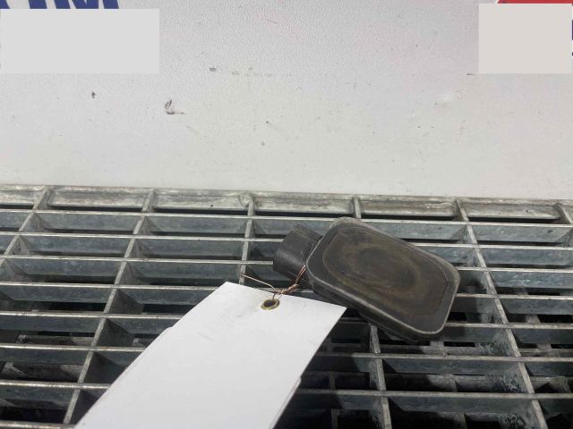 bontott LAND ROVER RANGE ROVER Csomagtérajtó Kilincs