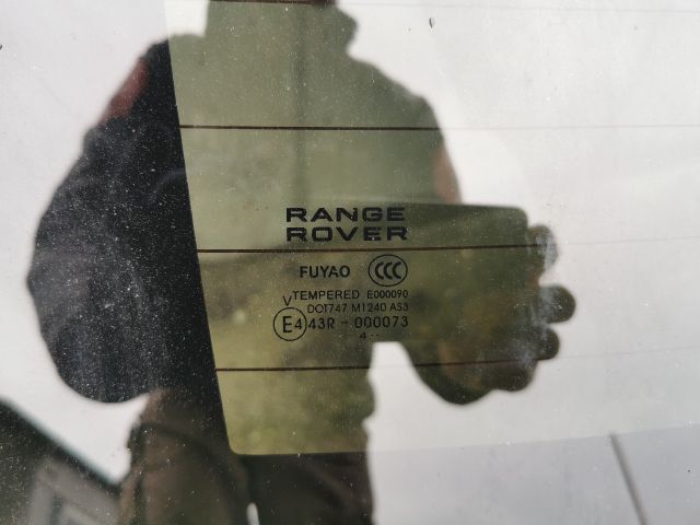 bontott LAND ROVER RANGE ROVER Csomagtérajtó (Üres lemez)