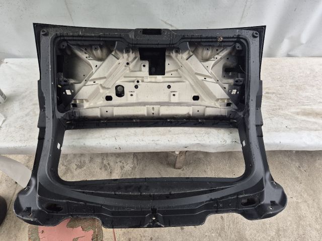 bontott LAND ROVER RANGE ROVER Csomagtérajtó (Üres lemez)