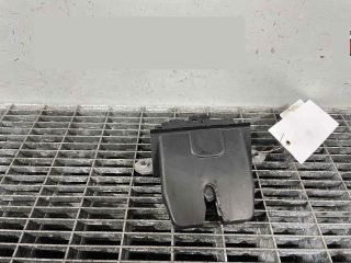 bontott LAND ROVER RANGE ROVER Csomagtérajtó Ütköző