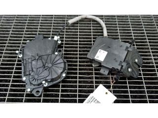 bontott LAND ROVER RANGE ROVER Csomagtérajtó Ütköző