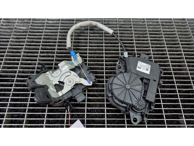 bontott LAND ROVER RANGE ROVER Csomagtérajtó Ütköző