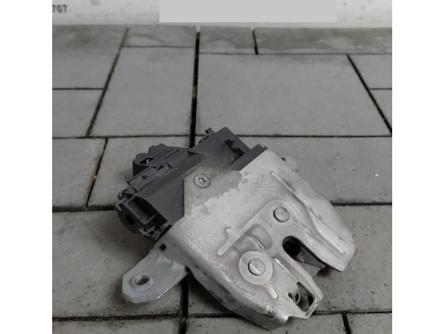 bontott LAND ROVER RANGE ROVER Csomagtérajtó Zárszerkezet