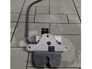 bontott LAND ROVER RANGE ROVER Csomagtérajtó Zárszerkezet