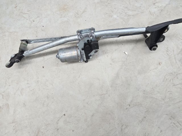 bontott LAND ROVER RANGE ROVER Első Ablaktörlő Szerkezet Motorral