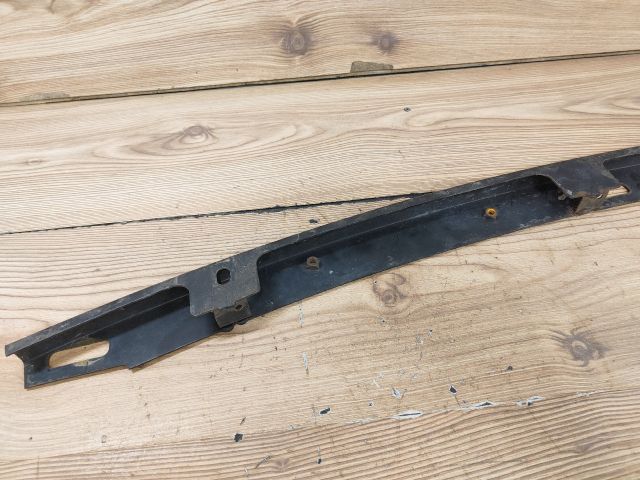 bontott LAND ROVER RANGE ROVER Első Lökhárító Alsó (Műanyag)