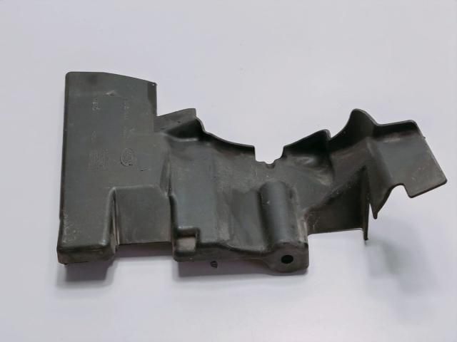 bontott LAND ROVER RANGE ROVER Első Lökhárító Díszléc