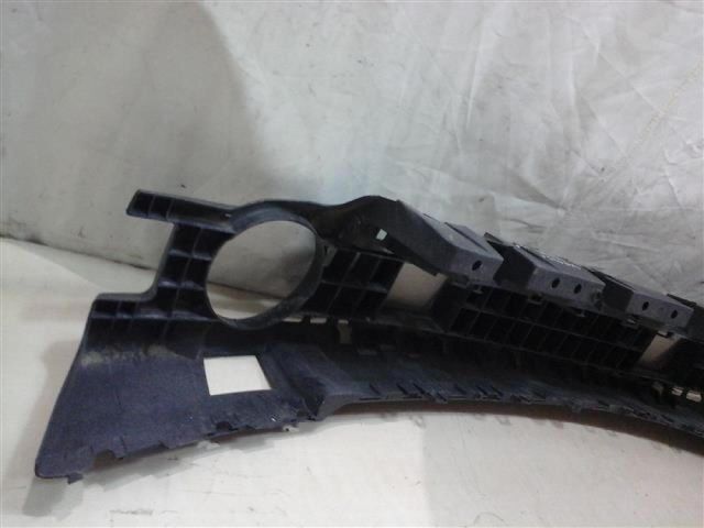 bontott LAND ROVER RANGE ROVER Első Lökhárító Merevítő (Fém)