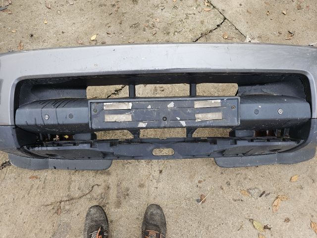 bontott LAND ROVER RANGE ROVER Első Lökhárító (Részeivel)