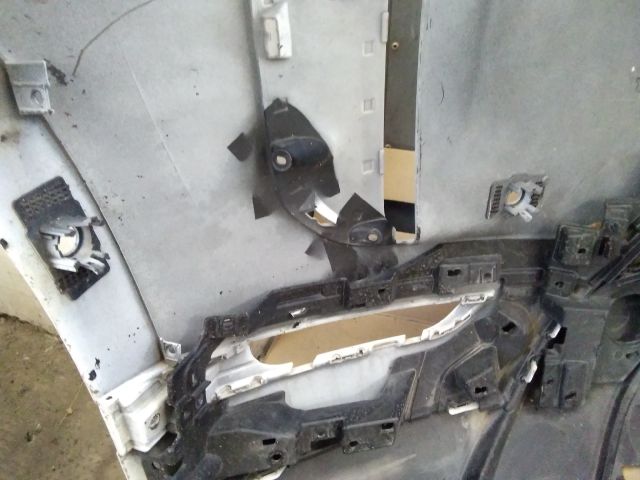 bontott LAND ROVER RANGE ROVER Első Lökhárító (Részeivel)