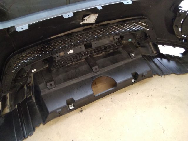 bontott LAND ROVER RANGE ROVER Első Lökhárító (Részeivel)