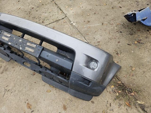 bontott LAND ROVER RANGE ROVER Első Lökhárító (Részeivel)