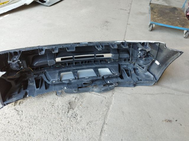 bontott LAND ROVER RANGE ROVER Első Lökhárító (Részeivel)