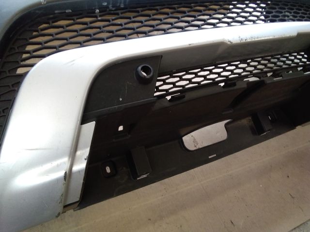 bontott LAND ROVER RANGE ROVER Első Lökhárító (Részeivel)