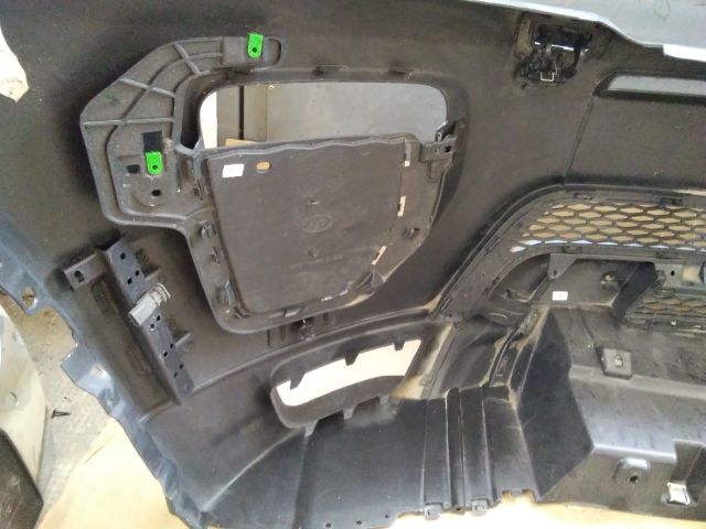 bontott LAND ROVER RANGE ROVER Első Lökhárító (Részeivel)