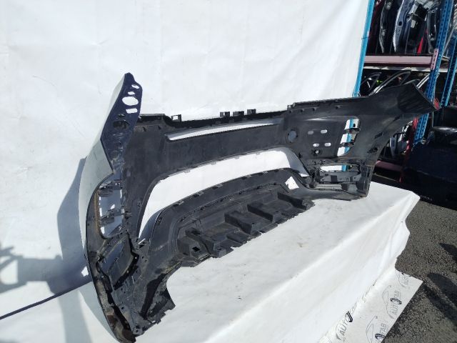 bontott LAND ROVER RANGE ROVER Első Lökhárító (Üresen)