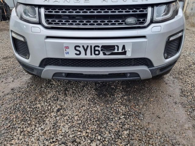 bontott LAND ROVER RANGE ROVER Első Lökhárító (Üresen)