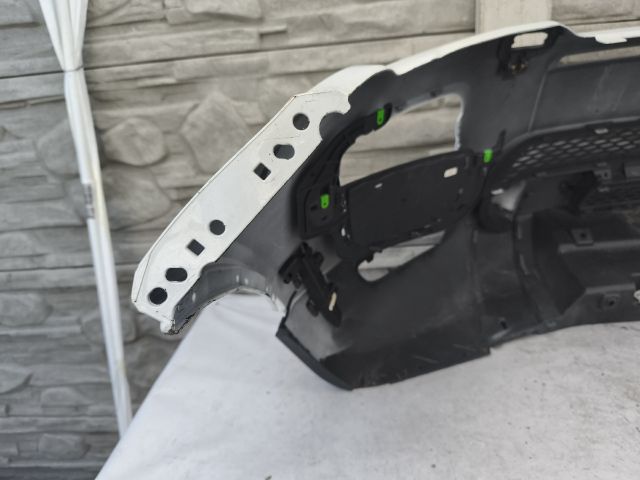 bontott LAND ROVER RANGE ROVER Első Lökhárító (Üresen)