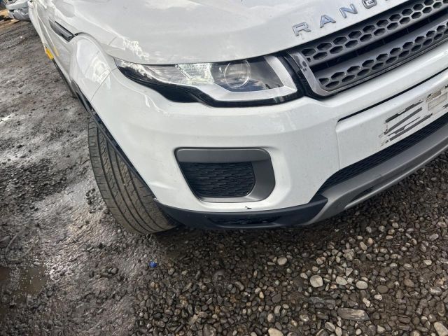 bontott LAND ROVER RANGE ROVER Első Lökhárító (Üresen)