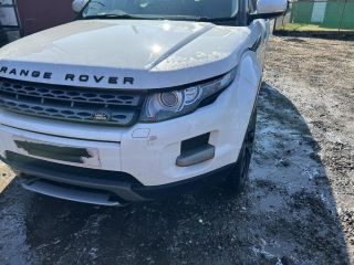 bontott LAND ROVER RANGE ROVER Első Lökhárító (Üresen)