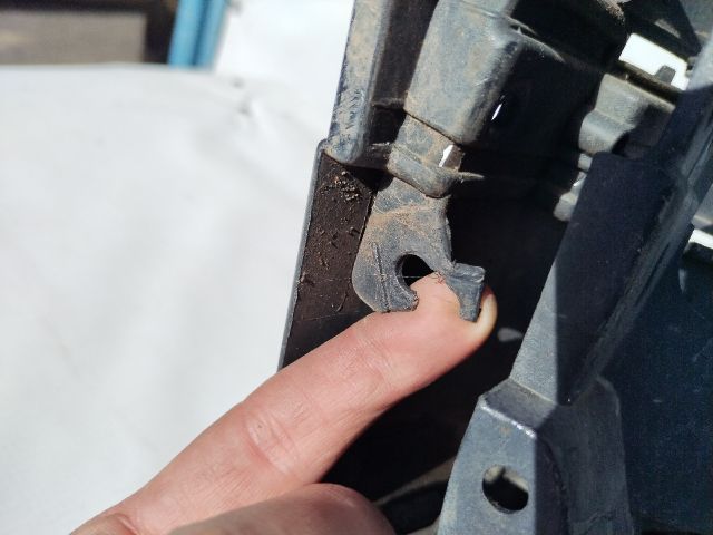 bontott LAND ROVER RANGE ROVER Első Lökhárító (Üresen)