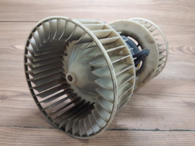 bontott LAND ROVER RANGE ROVER Fűtőmotor (Klímás)