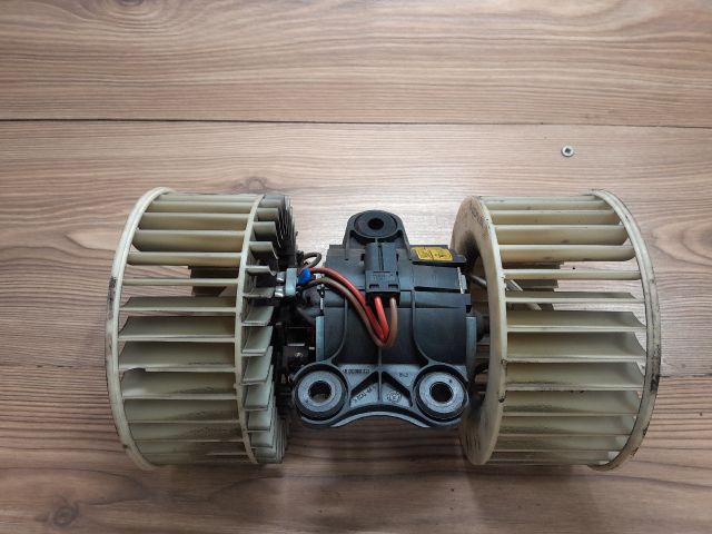 bontott LAND ROVER RANGE ROVER Fűtőmotor (Klímás)