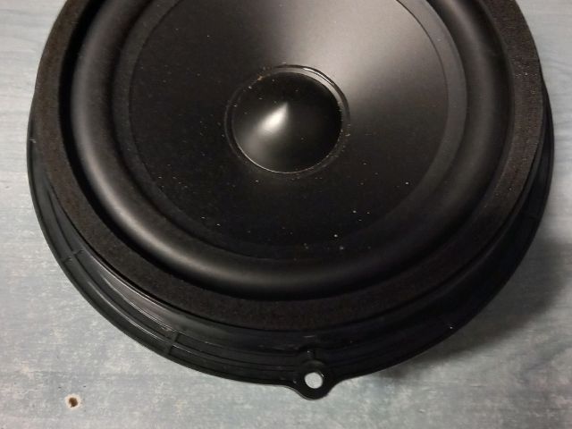 bontott LAND ROVER RANGE ROVER Hangszóró (Pozíciófüggetlen)